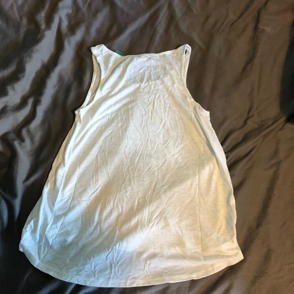 Size XS white tank top with popsicles from the brand Simons. - Picture 4 of 4